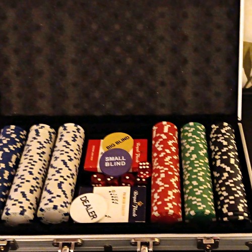 Poker 100 casino style - casino-style, chips